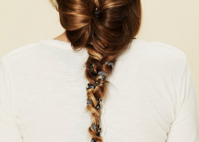 8 cách tận dụng dây ruy băng làm phụ kiện cực xinh và khác biệt cho tóc 